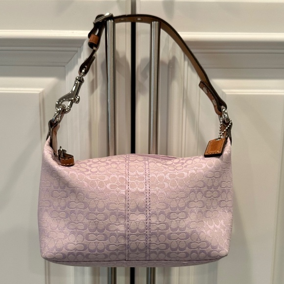 Vintage Never Used Coach Lavender Small Signature C Jacquard Satchel From 2000s - Picture 2 of 14